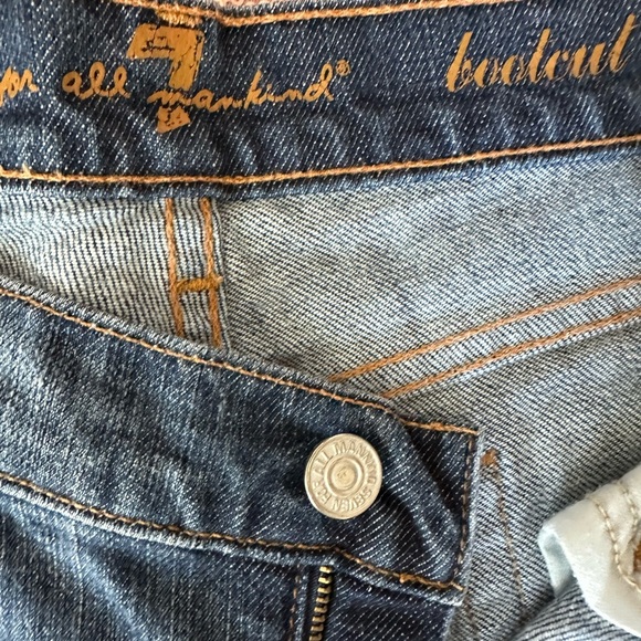 7 For All Mankind Jeans Women 30 Blue Denim Boy Cut Button Fly Bootcut Faded - Picture 6 of 8